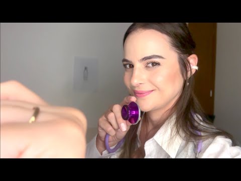 ASMR Exame dos Nervos Cranianos COM OLHOS FECHADOS | Roleplay Médico, Exame Olhos, Ouvidos, Luz