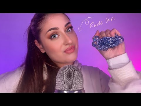 ASMR deutsch Am schlechtesten bewertetes ASMR 👎🏽 Tingly Triggers by a toxic popular mean Girl RP