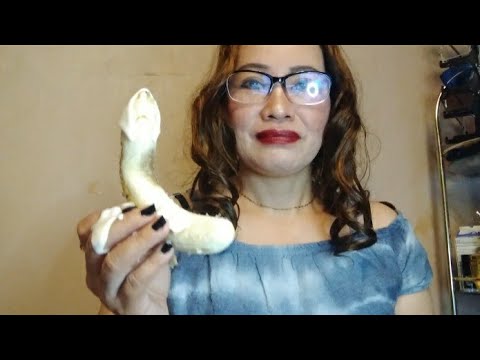 NO CHEWING BANANA WITH RANCH SAUCE