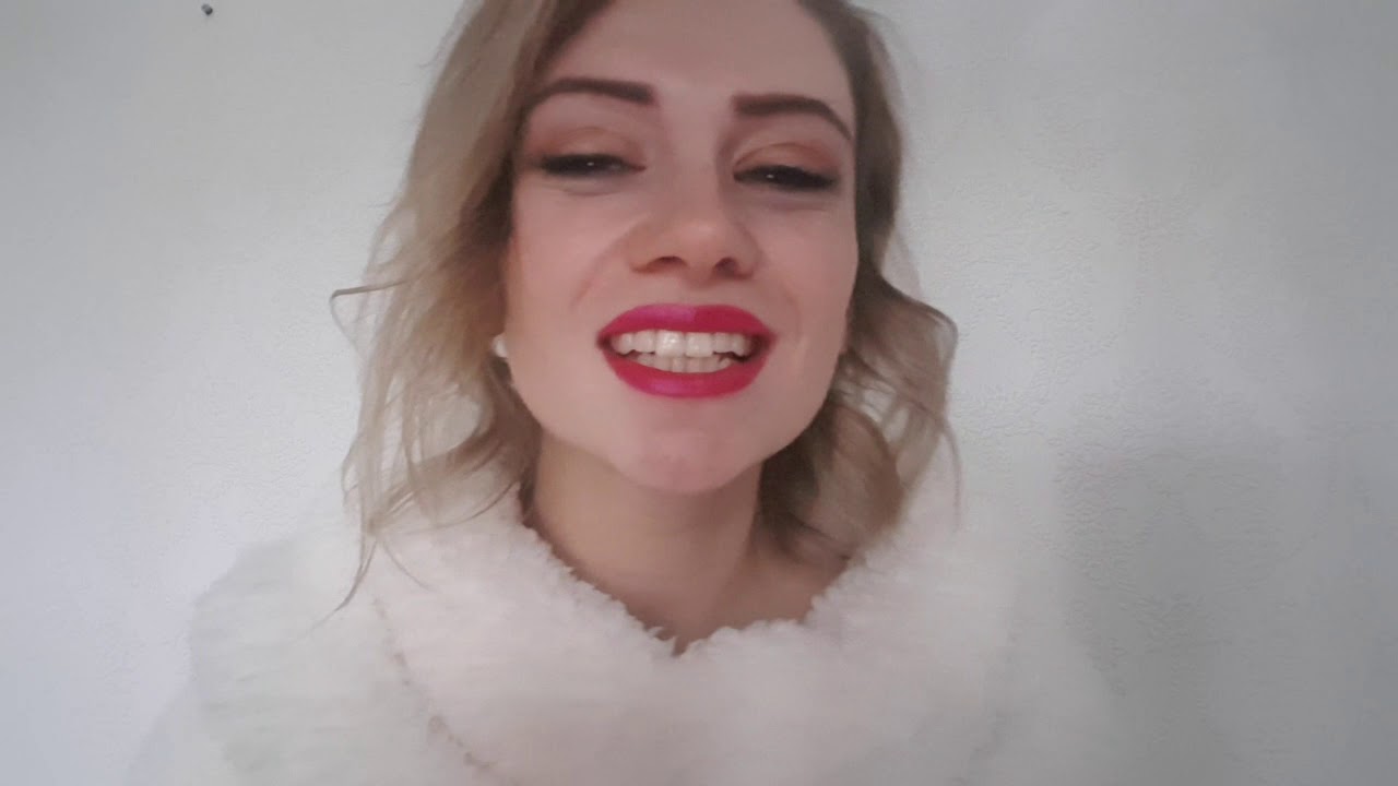 ASMR - Kisses for the New Year. Spreading the love