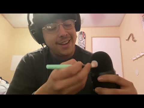 ASMR | brushing the mic