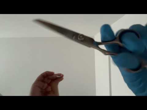 ASMR | 1 minute fast plucking negative energy roleplay
