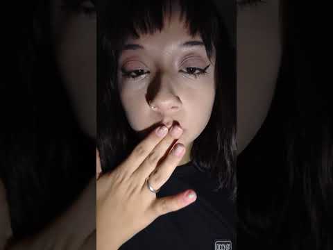 ASMR Lo-fi Kisses 😘 #asmr