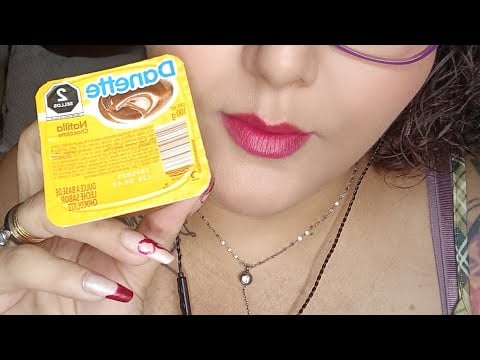 ASMR Natilla de chocolate con los dedos (con repeticiones) 