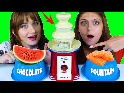 ASMR WHITE CHOCOLATE FOUNTAIN FONDUE CHALLENGE | EATING SOUNDS LILIBU