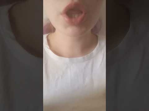 🩷 lip balm application asmr #asmr #tingles #relax
