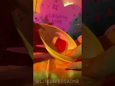 GUESS THE MOCHI ❔🎅🏻 #christmas #asmr #cute #squishy #satisfying #tingles #games