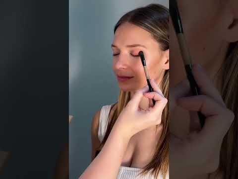 New Short-ASMR Everyday Skincare & Makeup 🩷 #asmr #asmrsounds #asmrhair #asmrmakeup #asmrtingles