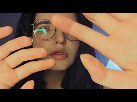 ASMR - SONS COM AS MÃOS, CREME E MÃOS NA TELA