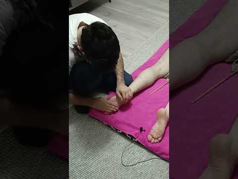 FULL BODY ENERGY MASSAGE THERAPY #satisfying #relaxing #asmr #shorts