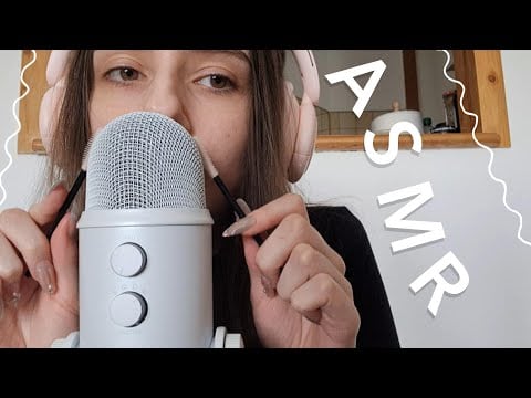 Blue yeti scratching & brushing (nails, spoolies, brushes) ASMR