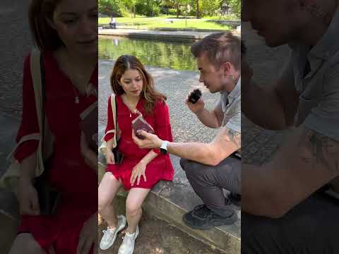 ASMR : LES FRANÇAIS AIME MANGER DES GRILLONS #asmr #asmrsounds #relaxing   !?￼