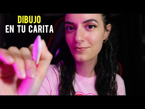 ASMR español DIBUJO EN TU CARITA ✏️(sonido de lapiz Real! Soft spoken)