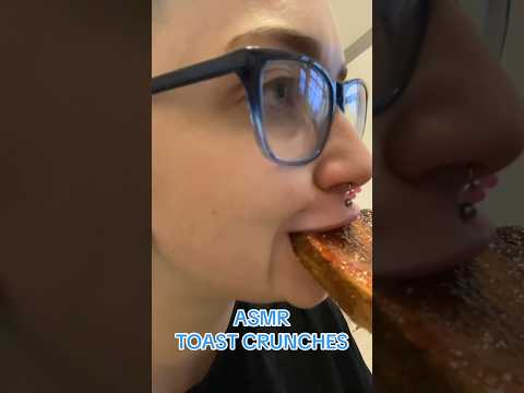 slightly burnt toast is my fav 😌😋 #asmreating #asmr #asmrcrunch #shorts