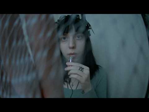 ASMR| Spider web removing & mini mic mouth sounds| Паутинка & звуки рта🕷🕸