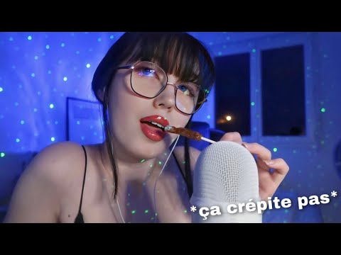 une vidéo ASMR avec une sucette qui est censée piquer 🤭