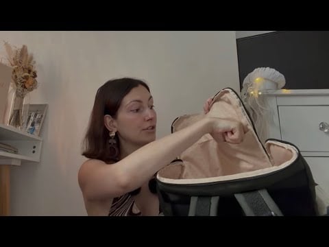 What's In My Bag ASMR 💼 | Voice Pitch Changes | Soft Spoken | Triggers 😴 
