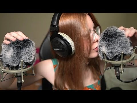 'Omnomnom' ASMR W/ Fluffy Mic Rubs