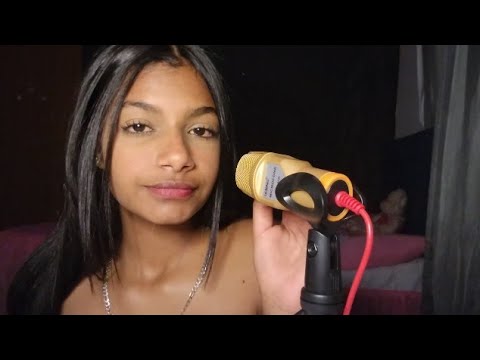 ASMR-ARRANHANDO O MICROFONE!