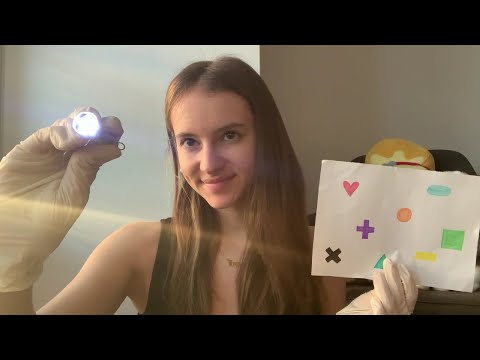ASMR 1 MIN Doctor checkup 👩🏻‍⚕️🩺 (TW: flashlight)