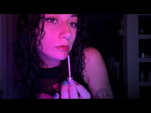 ASMR | do my makeup with me (tapping, tongue clicking, lipgloss) 