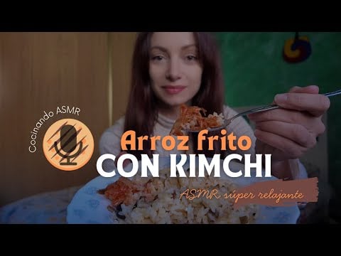 🍳 Cocinando ASMR: arroz frito con kimchi 🍛 (versión vagos) 😋
