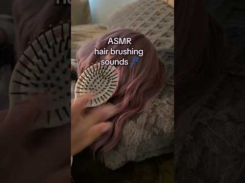 ASMR brushing your hair while you lay down 🫶🏻- #asmr #asmrperls #asmrhairbrushing