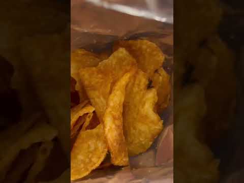 How To Eat Potato Chips