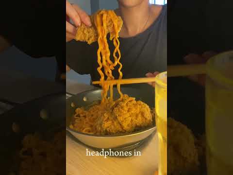 crunchy #mukbang #asmr #buldak #friedchicken