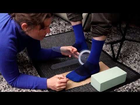 [ASMR] Expert Shoe Fitting with Foam Molding & Precise Measurements