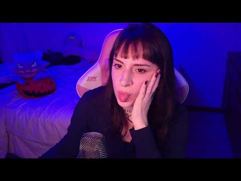 LIVE ● Você Prefere...? + Pesando o Clima e Rindo Muito + Voz Normal (a pedidos)