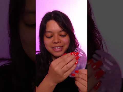 Tapping ou scratching ? 🖐️  #asmr #asmrfr #asmrcommunity #asmrsounds #asmrtriggers #tapping