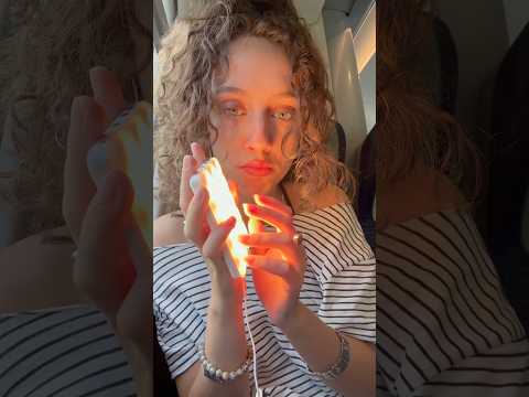 asmr what’s in my bag *on the train* #publicasmr