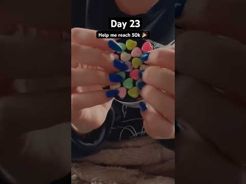 #tingles #josefinasmr #sleep #relax #asmr #asmrshorts #tapping #diy #asmrtriggers