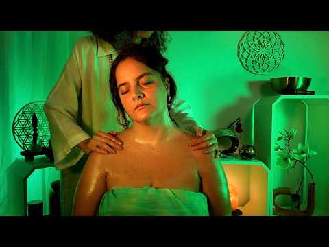 ASMR MASSAGGIO al CIOCCOLATO su Collo Spalle Schiena PULIZIA ENERGETICA su persona reale