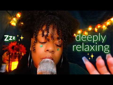 deeply relaxing asmr ♡✨ gentle hand movements + comforting sleepy whispers...💚💤