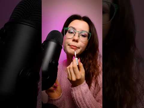Valentine's Day kisses for you! 💌😚 #asmr #mouthsounds #shorts