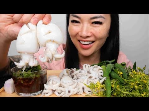 CUTTLE FISH + SPICY THAI DIPPING SAUCE + VEGGIES (ASMR EATING SOUND) NO TALKING | SAS-SAMR
