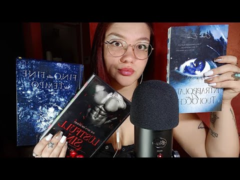 RILASSATI MENTRE PARLO DI 3 LIBRI 🥰 (Whispering, Tapping & Tongue Clicking) 😴💜 | ASMR ITA