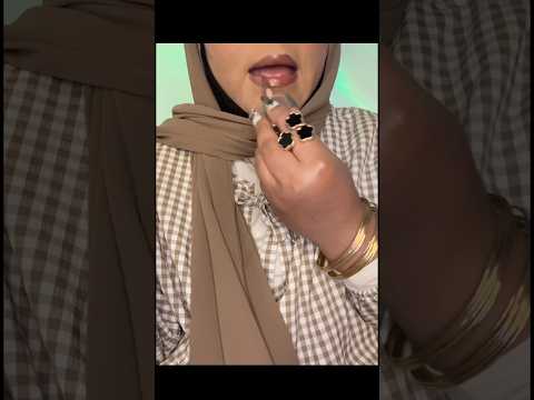 ASMR - Applying Lipgloss on me & you 💄#asmr #lipgloss #asmrshorts