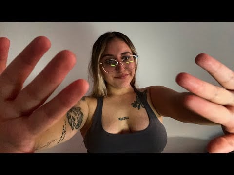 ASMR CASERO // MOVIMIENTOS DE MANO & MOUTH SOUNDS