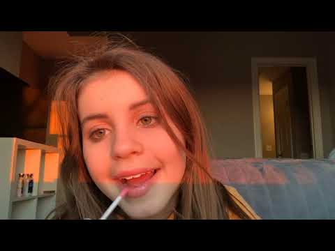 ASMR- Lipgloss application