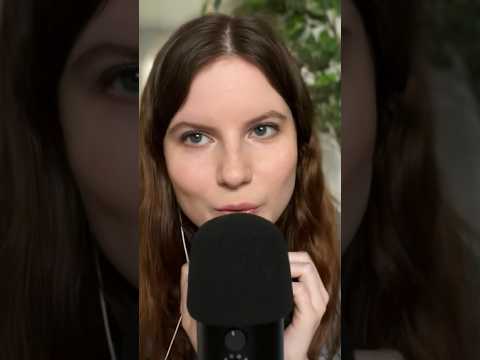 ASMR Scratch Tapping & Mouth Sounds #asmr #asmrtapping #asmrscratching #asmrmouthsounds #asmrshorts