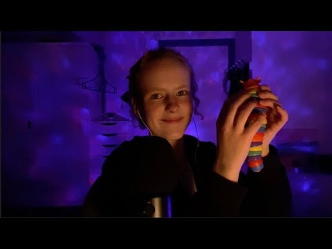 ASMR ☁️ Fluisteren & paar nieuwe triggers ~ hoe gingen mijn examens? [Nederlands]