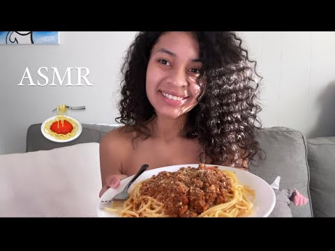 ASMR Español COMIENDO SPAGHETTI SALSA ROJA(SUPER RELAJANTE EATING SOUNDS )