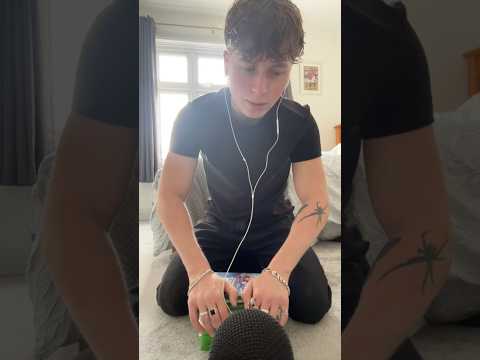 ASMR Shutting 10 boxes the same time #asmr #viralasmr #asmrtrigger #tingles #chiropracticadjustment