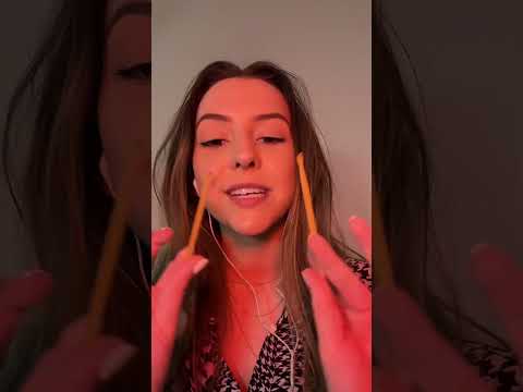 Binaural ASMR 👂🏻 Checking your Ears 🌽