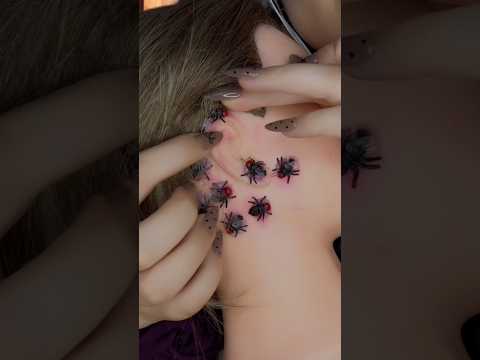 Ear Scratching 👂🏻 #asmr #relax #visualtingle #satisfying #mouthwhisper #asmrscratching #tingles
