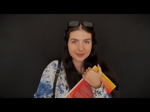 ASMR ESPAÑOL nueva chica en tu uni 🤓 extranjera con acento raro [Soft Spoken roleplay]