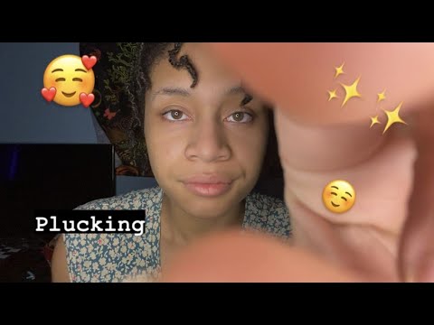 ASMR - Plucks (Gilbert)